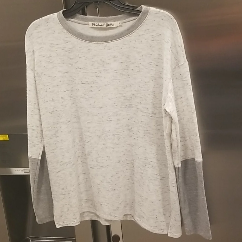 💕MICHAEL STARS💕 Colorblock Pullover Top ~ Gray S